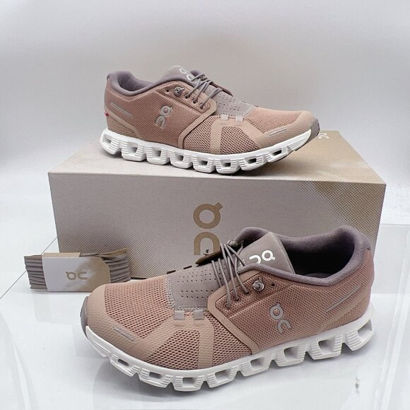 On Cloud 5 Running Shoes Lightweight Rose/ Fog Pink Womens US 8 - NEW - Picture 1 of 13